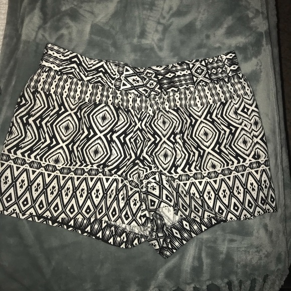 J. Crew Factory Pants - J.crew factory print shorts